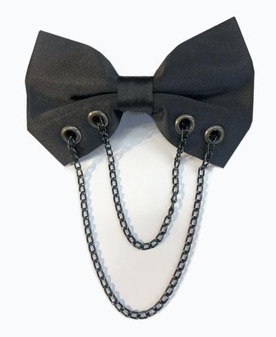 black bowtie with chain, Angelino